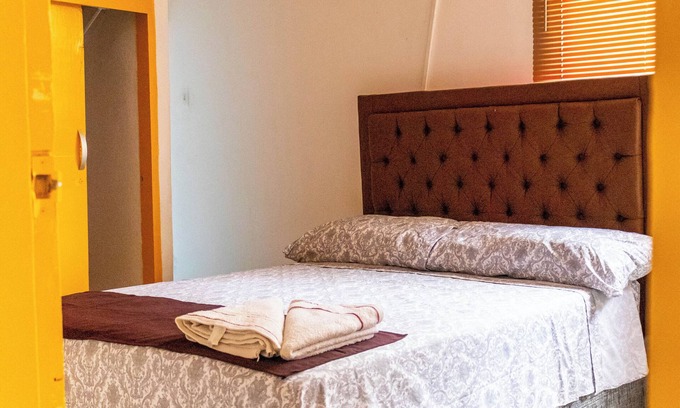 Manga Apartment | Bayfront home with fantastic views, full kitchen and quality wifi