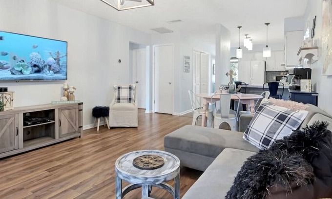 Panama City House | Bayhouse Playhouse · Adorable BAYHOUSE PLAYHOUSE in hip St. Andrews!