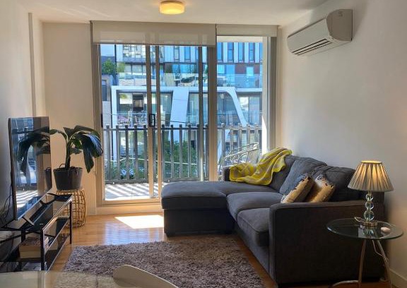 Port Melbourne Apartment | Bayside Melbourne Apartment