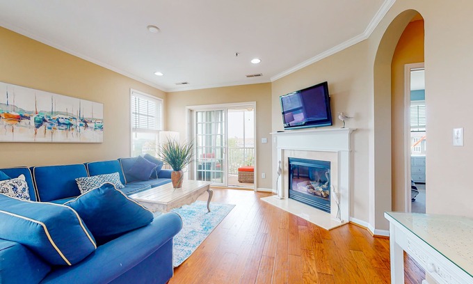 Sun Ridge Condo | Bayside Resort 3rd floor condo with lovely interior/balcony, pool, on-site golf