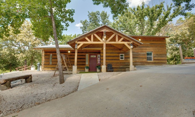 Lake Lafayette Cabin | 'Bayview' - Lakefront Family Cabin in Odessa!