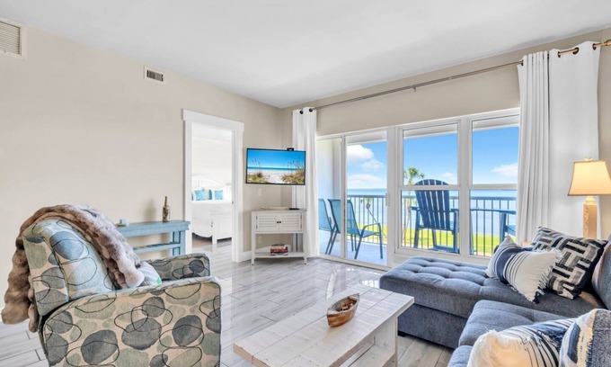 Miramar Beach Condo | BayviewBliss-Sandestin® 2BR/2BA-Bay Views + Golf Cart!