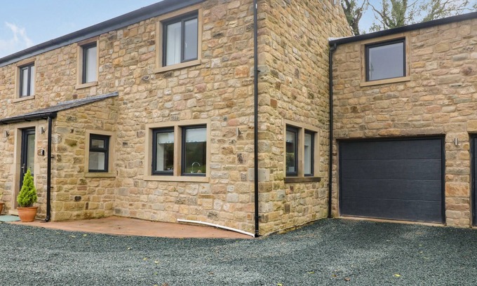 Ingleton Cottage | BAZADAISE, family friendly, character holiday cottage in Ingleton