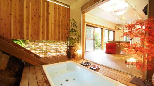 Hakone House | BBQ施設徒歩圏内&露天風呂付き&箱根を大勢で遊びたい &癒されたい