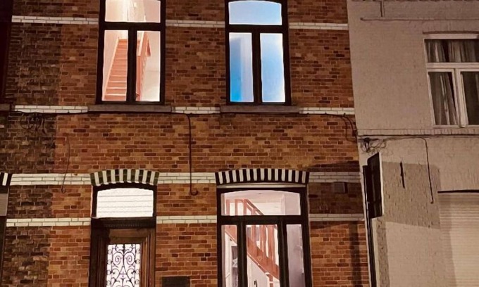 Sint-Gillis House | be house