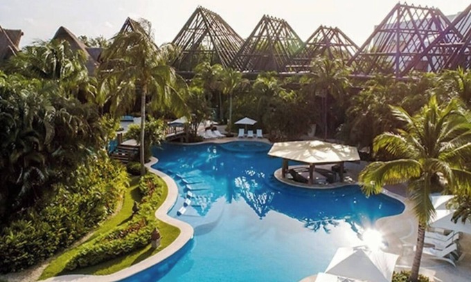 Playa del Carmen Resort | Be in the center of the action at the Mayan Palace One Bedroom Suite.