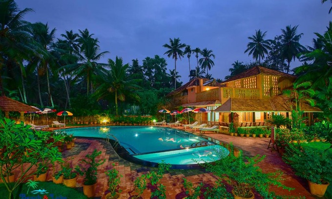 Thiruvananthapuram Resort | Beach and Lake Ayurvedic Resort, Kovalam