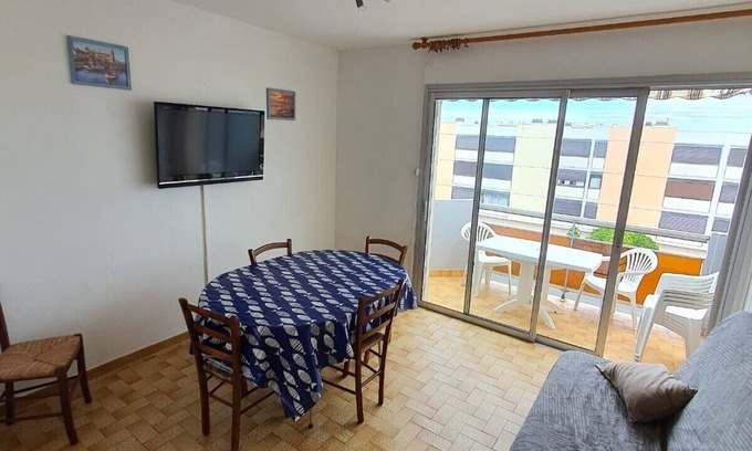 Port-la-Nouvelle Apartment | Beach apartment