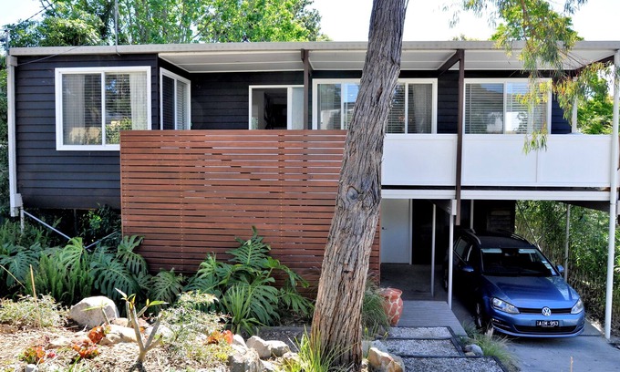 Narrawallee House | BEACH BREAK - Retro 70's Beach House ideally located close to surf beaches