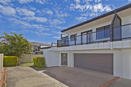 Evans Head Villa | Beach Break Unit 4, 45 Park Street Evans Head