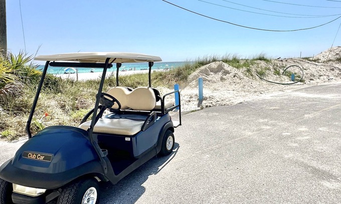 Silver Sands House | Beach Bum Club: Golf Cart Included for Ultimate Coastal Bliss