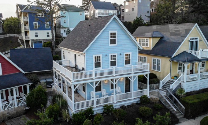 Nelscott House | Beach Bungalow with Double Decker Wrap Around Porch, Pool, Park & Hot Tub!