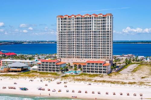 Pensacola Beach Apartment | Beach Club Gulf Front 3B Condo - 402