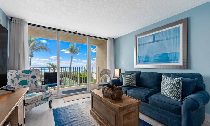 Hutchinson Island South Condo | Beach Condo/High-End Finishes/Island Beach Resort/No Cleaning Fee/Condo 208