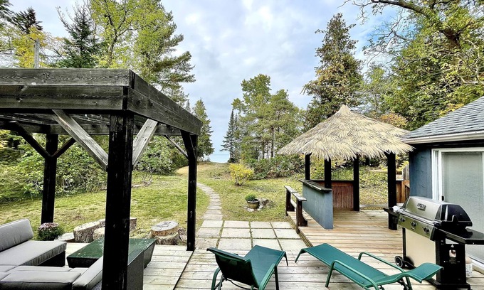 Wasaga Beach Cottage | Beach Cottage