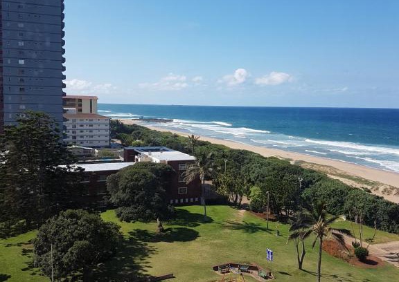 Kingsborough Apartment | Beach frond apartment