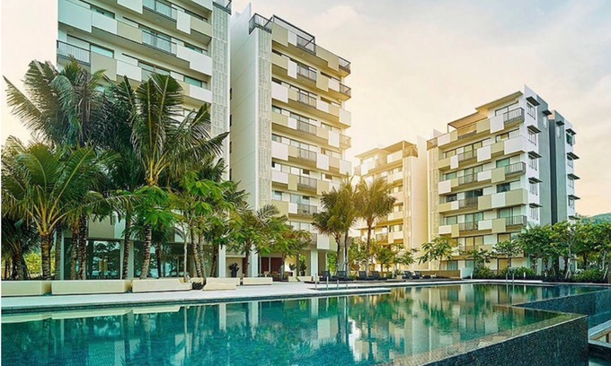 Batu Ferringhi Apartment | Beach front 2 Bedroom Apartment with Seaview