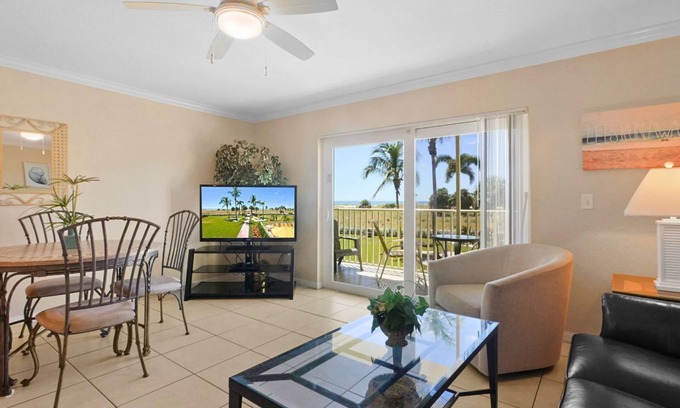 Treasure Island Condo | Beach Getaway – Spectacular Sunsets South Beach 206