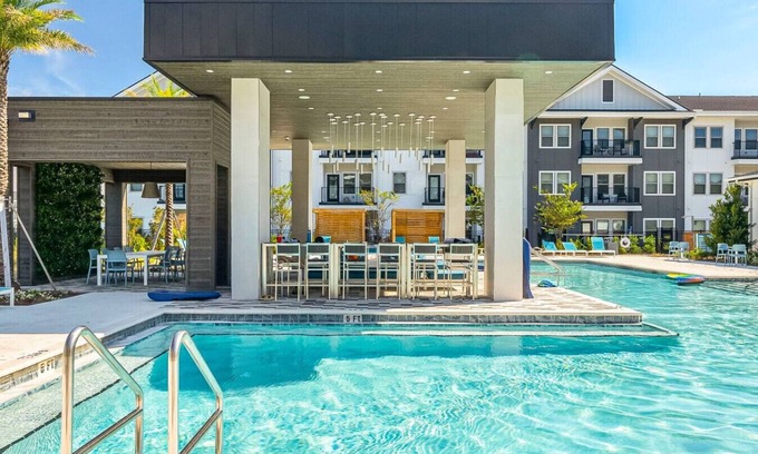 Upper Grand Lagoon Apartment | Beach Getaway | 3BR Apt Near PCB Shores