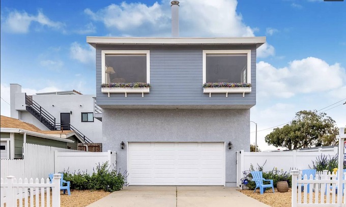 Silver Strand House | Beach House at Silver Strand Channel Islands with Hot Tub