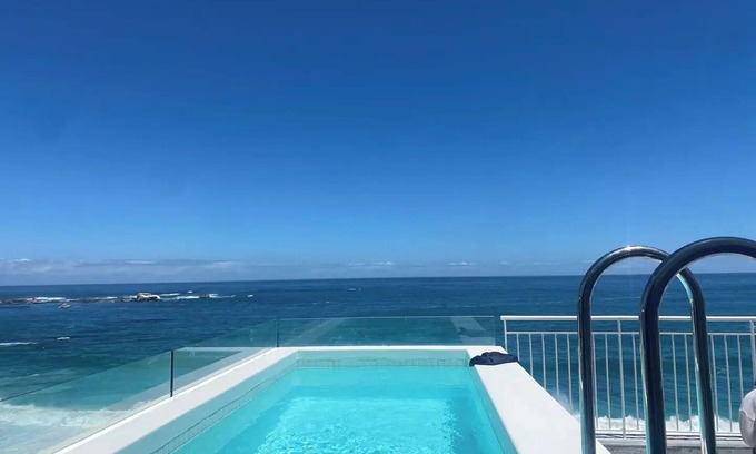 Clifton House | Beach House - Fireplace - No loadshedding