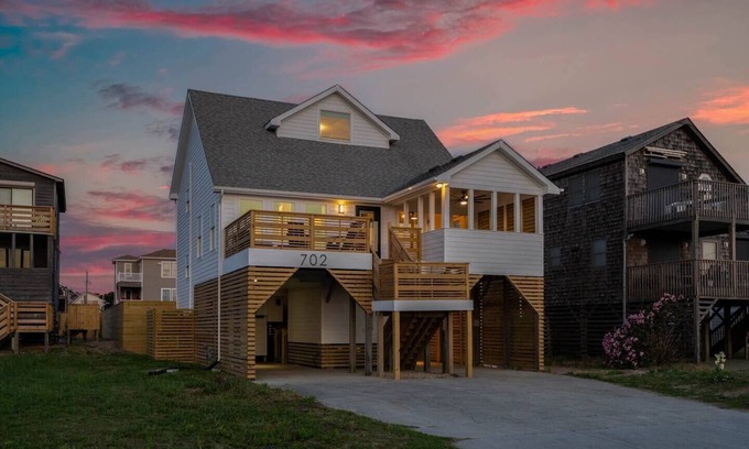 Kill Devil Hills House | Beach House Loft: Private Home, Hot Tub, Free Heated Pool, Ocean View, Remodeled