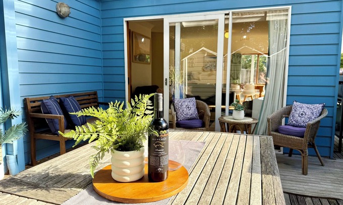 Torquay House | Beach Life on Price: 2 BR, 1 BA in Torquay, Sleeps 8