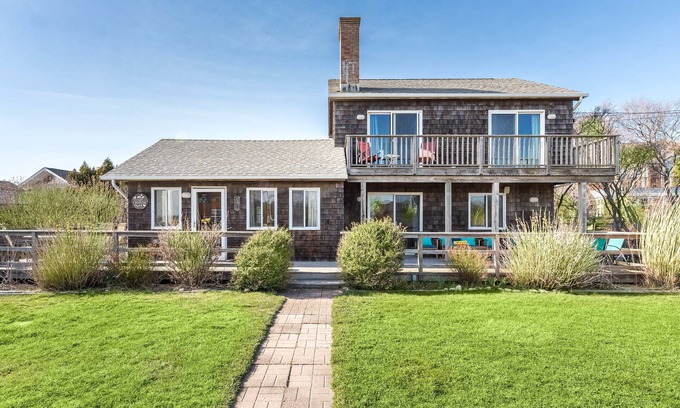 Montauk House | Beach Lovers Paradise: Ditch Plains, Steps to Beach, Ocean View, Family Friendly