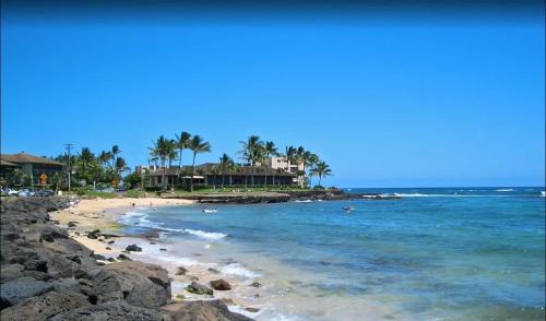 Poipu Apartment | BEACH SIDE Condo at Lawai Beach Resort - POOLS + HOT TUBS