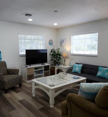 Fort Myers Beach House | Beach Style lake view home with boat parking & minutes to the best beaches!
