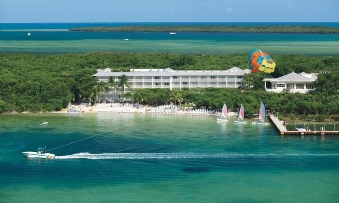 Rock Harbor Resort | Beach Vacay Starts Here! Two Water View Units, Swimming Pools and Beach Access!