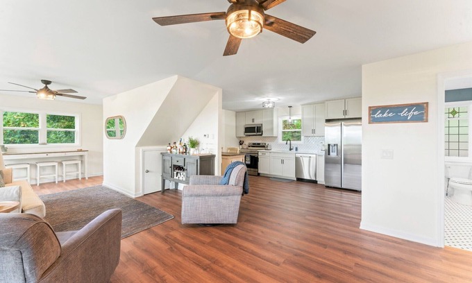 Baxter House | BEACH|Views|Hot Tub|Heated Plunge Pool f| Kayaks
