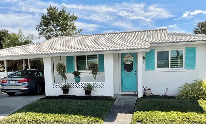 Whitney Beach Villa | Beach Villa on Longboat Key