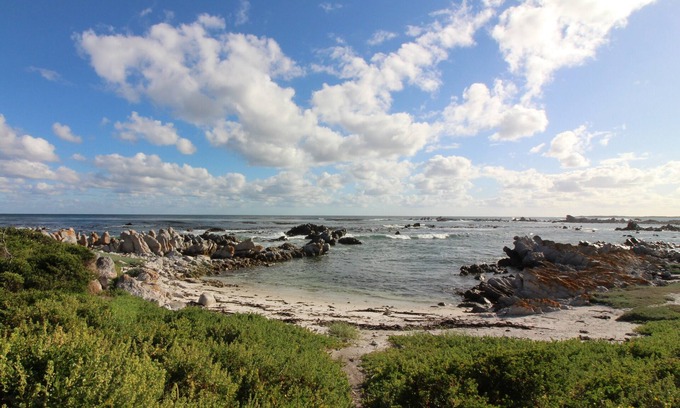 Betty's Bay House | Beachbreeze in Bettys Bay