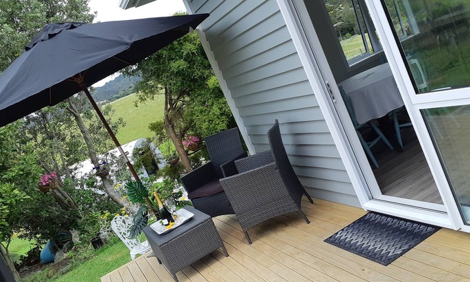 Langs Beach Cottage | Beaches and rural views, pet friendly