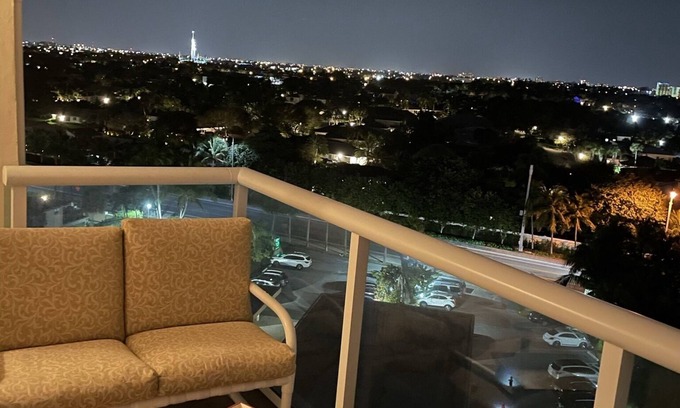 Lauderdale-by-the-Sea Condo | Beachfront Condo located in Lauderdale by the Sea!