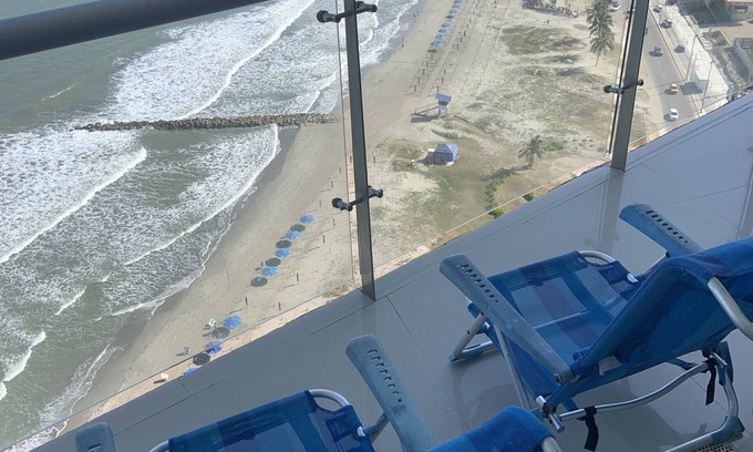 Marbella Condo | Beachfront Apt, 22nd floor, Wifi, 5 min Old city