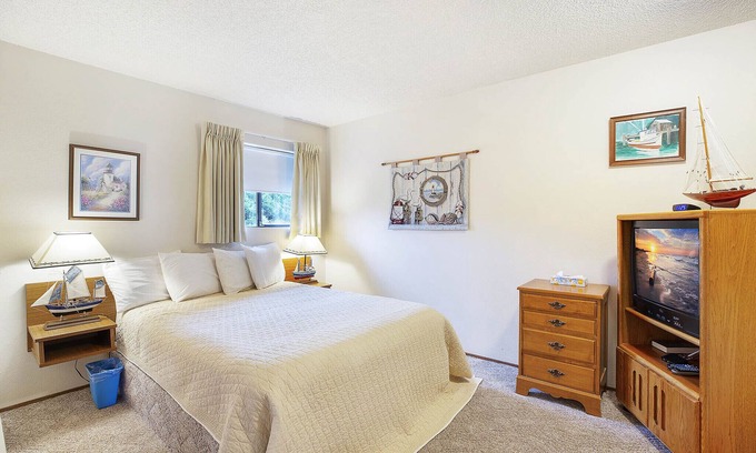 Moclips Condo | Beachfront Condo on the Moclips River
