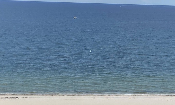 Lauderdale-by-the-Sea Condo | Beachfront Luxury Condo