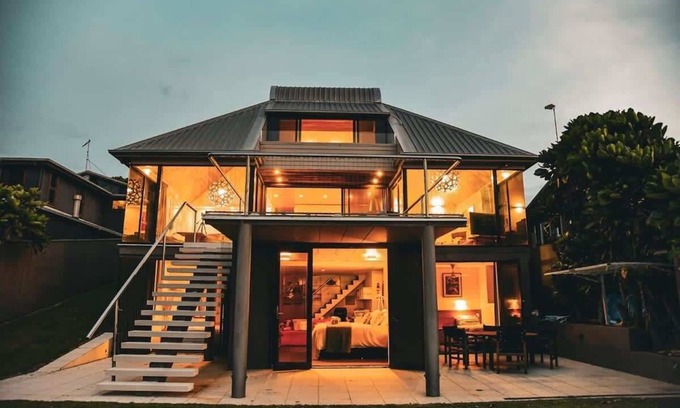 Oakura House | Beachfront Oakura Home with Stunning Views