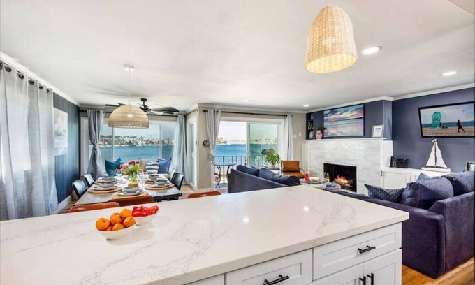 Naples House | Beachfront on the Bay- penthouse on the sand