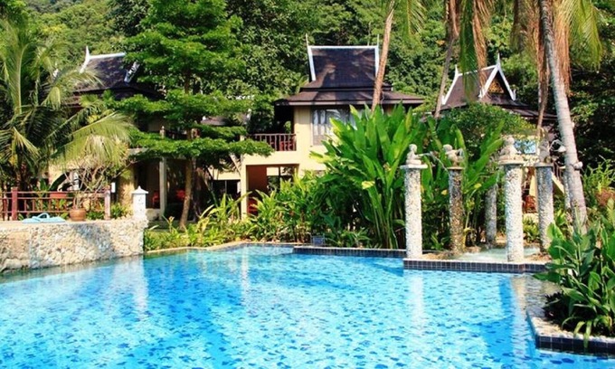 Ko Chang Resort | Beachfront resort, superior garden view