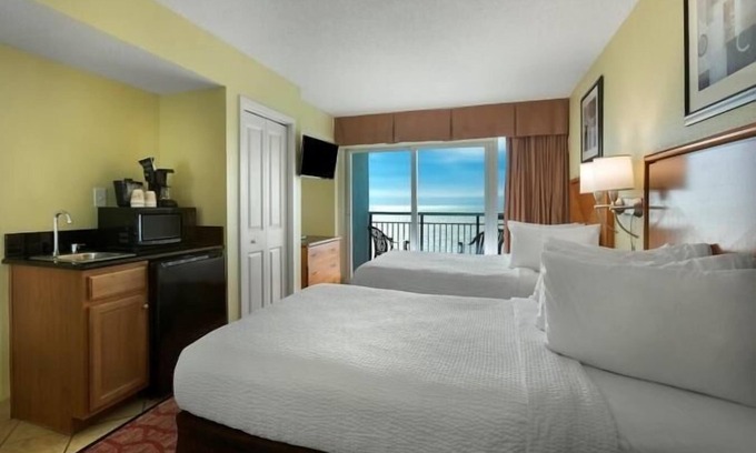 Downtown Myrtle Beach Apartment | Beachfront Serenity: Myrtle Oasis with a View