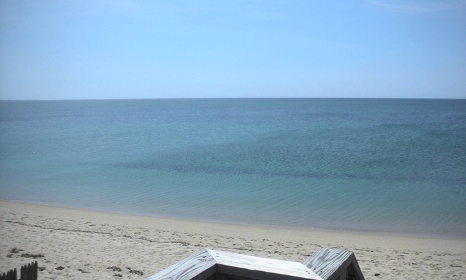North Truro Condo | Beachfront Truro Getaway