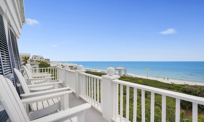 Seaside House | Beachfront in Seaside on 2 lots, Gulf views, Porches & Rooftop Deck, 2 Bikes