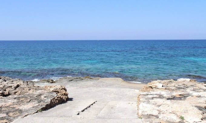 Torre Suda Villa | Beachfront villa with free parking 849