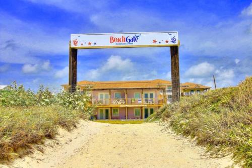 Port Aransas Apartment | Beachgate Condo Suites and Hotel 231 condo