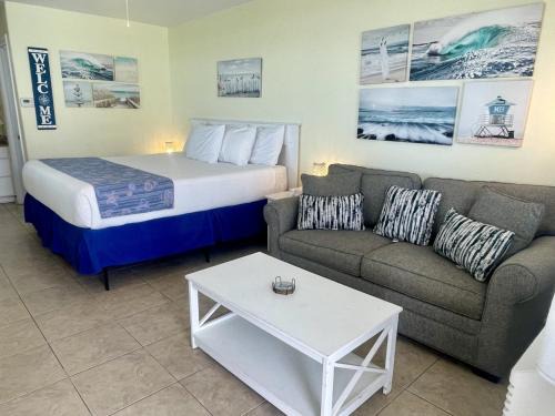 Port Aransas Apartment | Beachgate Condo Suites and Hotel 438 condo