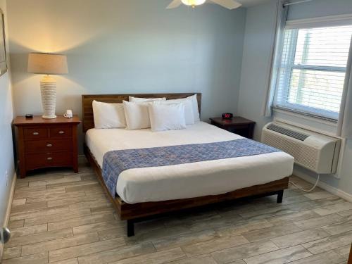Port Aransas Apartment | Beachgate Condo Suites and Hotel 512AB condo