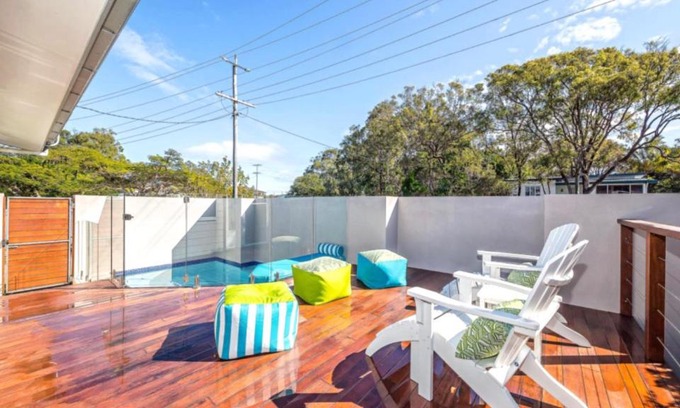 Woorim House | Beachside Beauty With Pool